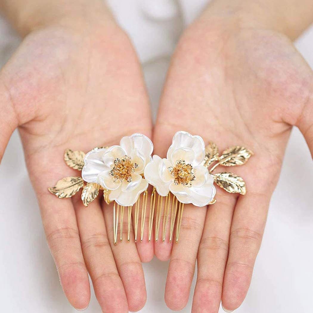髪 飾り 上品な花びら 華やか金箔飾り櫛