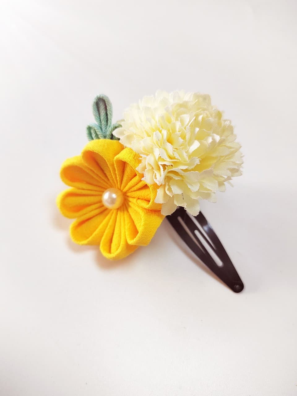 髪 飾り つまみ細工 しだれ菊かんざし