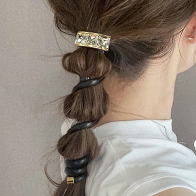 髪 飾り キラキラ螺旋デザイン ヘアクリップ