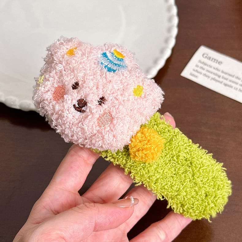 髪 飾り もこもこ動物のヘアクリップ
