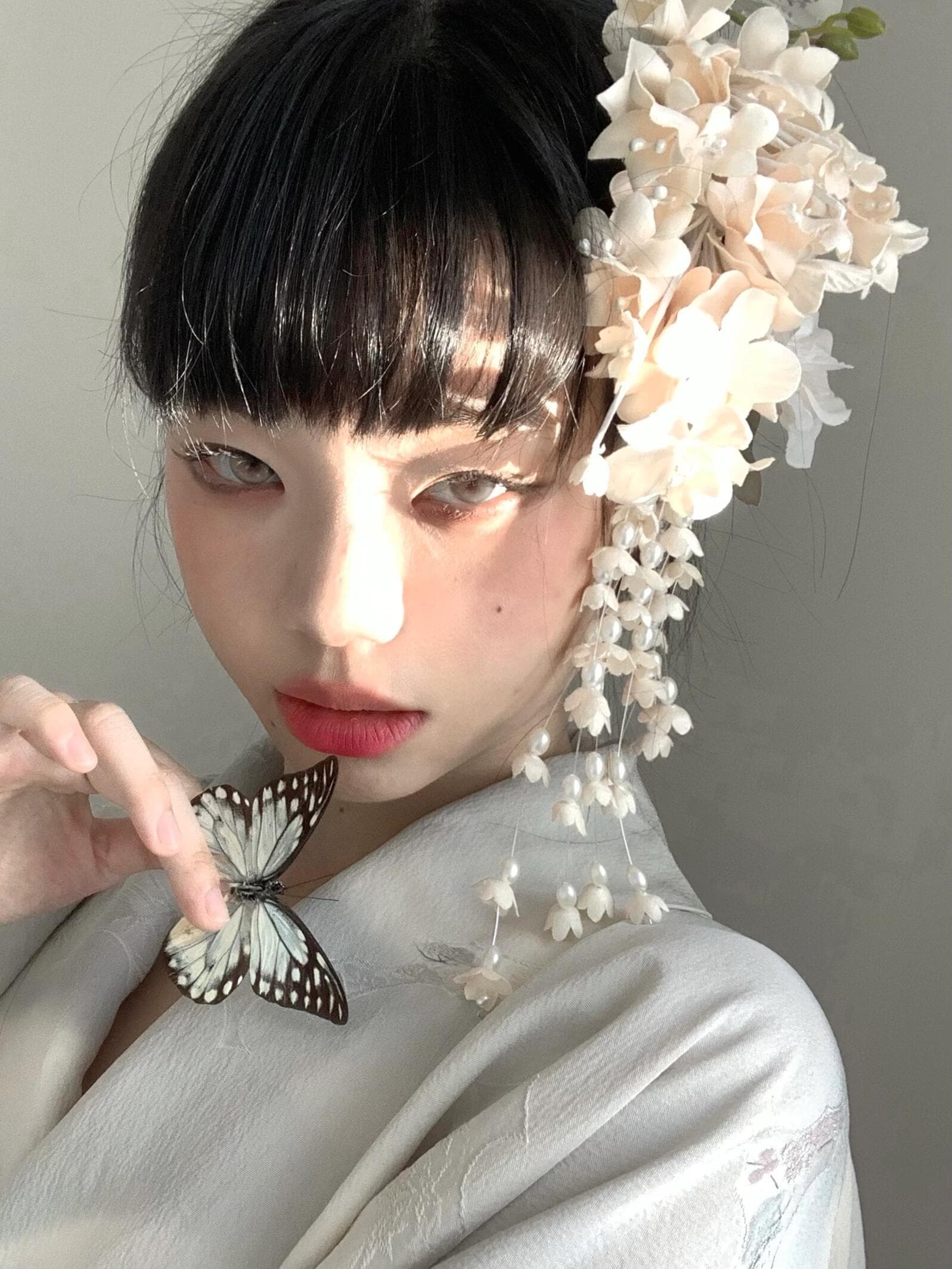 髪 飾り 蝶舞う和装髪飾り「花雫」