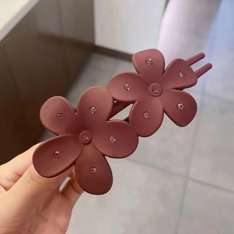 髪 飾り きらめき花びら バレッタ