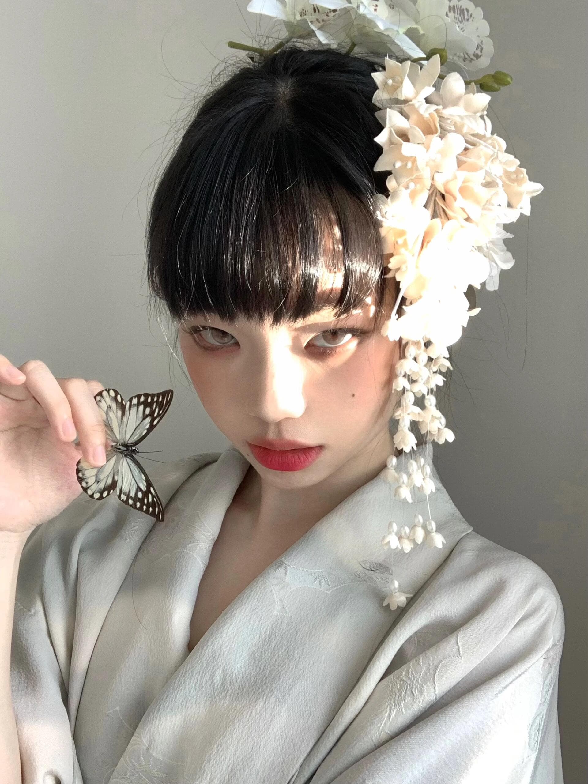 髪 飾り 蝶舞う和装髪飾り「花雫」
