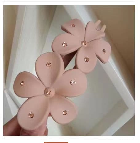 髪 飾り きらめき花びら バレッタ