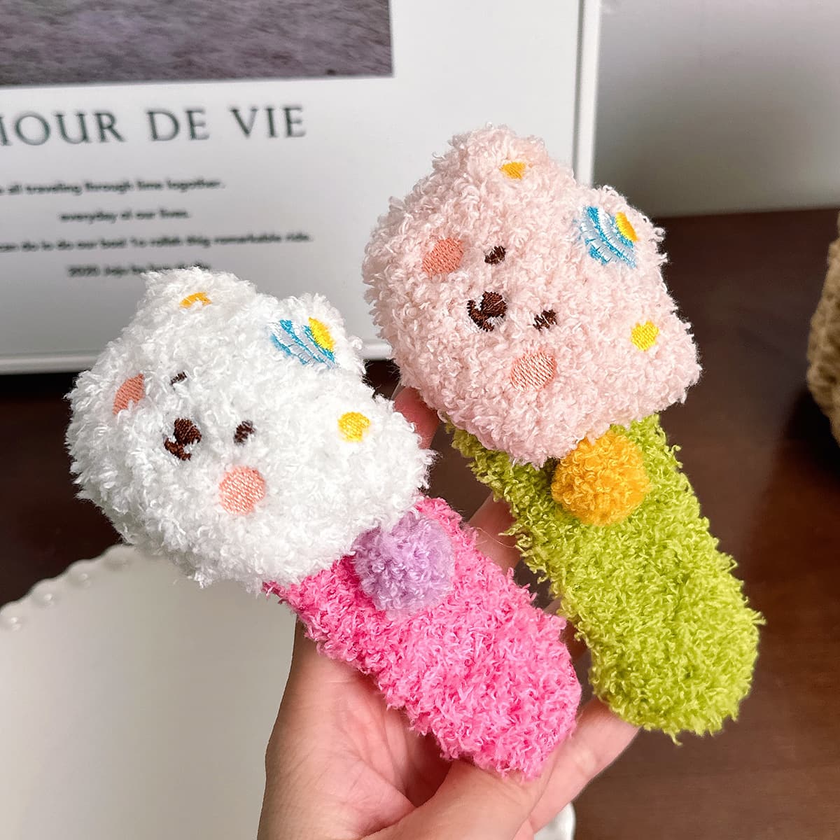 髪 飾り もこもこ動物のヘアクリップ